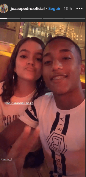 O namorado de Mel Maia, o famoso jogador do Fluminense, Pedro João curtiram uma noite romântica nesta segunda-feira em um conhecido restaurante (Foto: Reprodução) O namorado de Mel Maia, o famoso jogador do Fluminense, Pedro João curtiram uma noite romântica nesta segunda-feira em um conhecido restaurante (Foto: Reprodução)