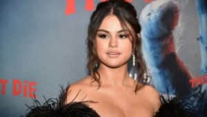 Empresária da cantora Selena Gomez nega a volta dela para os palcos agora (Foto: Reprodução) Empresária da cantora Selena Gomez nega a volta dela para os palcos agora (Foto: Reprodução)