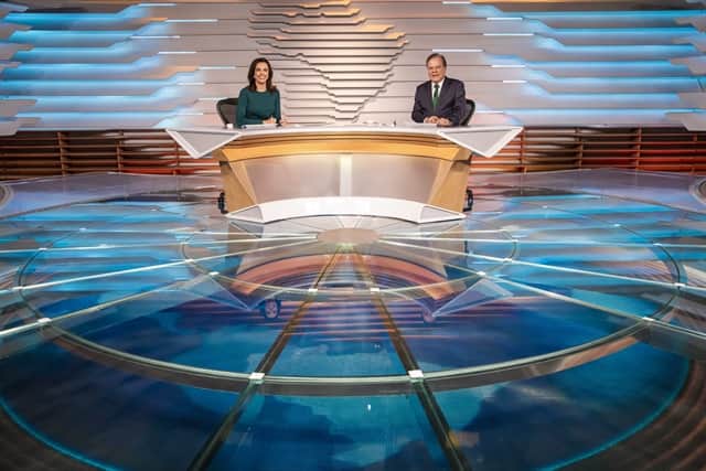 Ana Paula Araújo e Chico Pinheiro no novo cenário do Bom Dia Brasil (Foto: Globo/João Cotta) Ana Paula Araújo e Chico Pinheiro no novo cenário do Bom Dia Brasil (Foto: Globo/João Cotta)