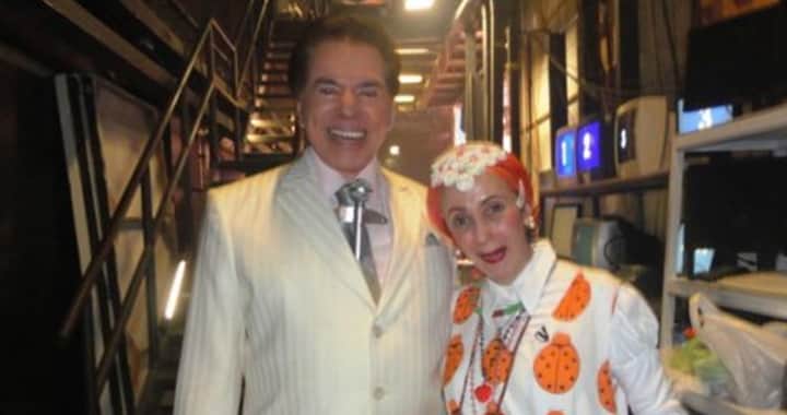 Gorete Milagres ao lado de Silvio Santos. (Foto: Reprodução) Gorete Milagres ao lado de Silvio Santos. (Foto: Reprodução)