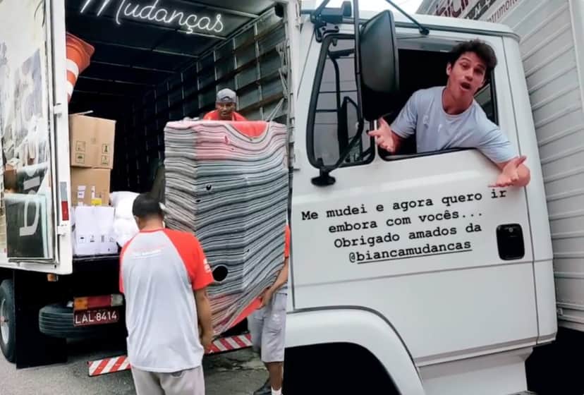 José Loreto foi flagrado de mudança, apesar da disputa com Débora Nascimento (Foto reprodução Instagram) José Loreto foi flagrado de mudança, apesar da disputa com Débora Nascimento (Foto reprodução Instagram)