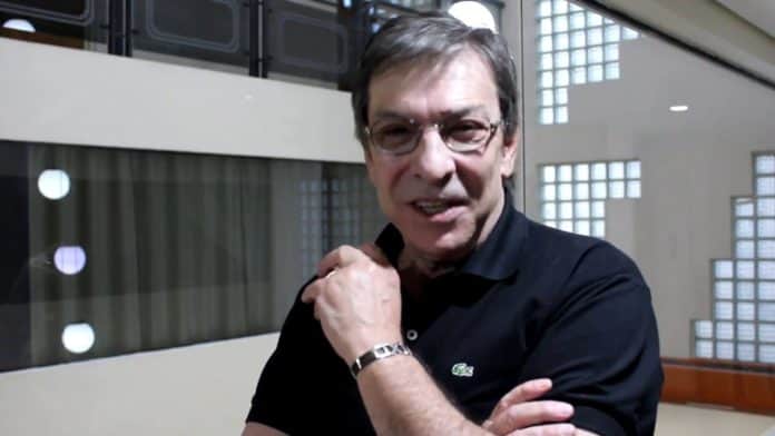 http://tvfoco.uai.com.br/wp-content/uploads/2015/05/Daniela-Mercury.jpg