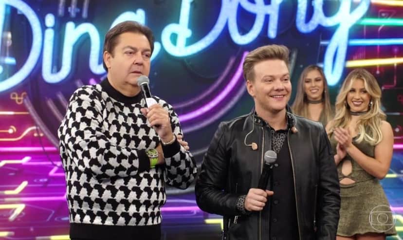 Faustão e Michel Teló no Domingão do Faustão (Foto: Reprodução Faustão e Michel Teló no Domingão do Faustão (Foto: Reprodução