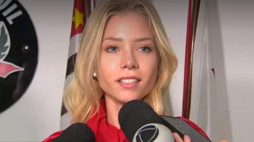 A modelo que acusou Neymar, Najila Trindade A modelo que acusou Neymar, Najila Trindade