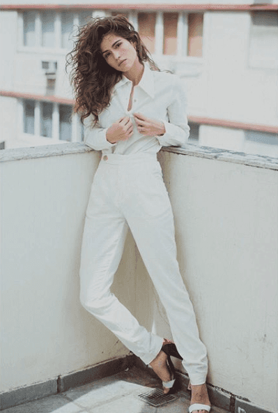 Mais uma foto de Nanda em seu novo visual. Foto: reprodução/Instagram Mais uma foto de Nanda em seu novo visual. Foto: reprodução/Instagram