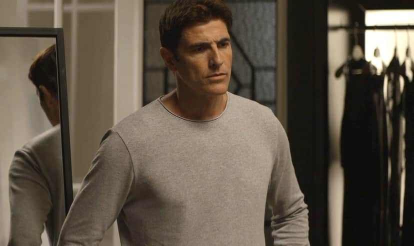 Régis (Reynaldo Gianecchini) em cena de A Dona do Pedaço (Foto: Reprodução/Globo) Régis (Reynaldo Gianecchini) em cena de A Dona do Pedaço (Foto: Reprodução/Globo)