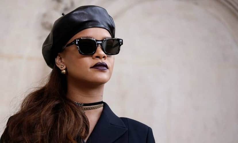 A cantora Rihanna envia mensagem para Donald Trump após tiroteios no Texas e em Ohio (Foto: Reprodução) A cantora Rihanna envia mensagem para Donald Trump após tiroteios no Texas e em Ohio (Foto: Reprodução)