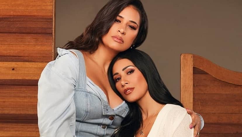 Simone e Simaria como falaram sobre polêmica com Iemanjá Simone e Simaria como falaram sobre polêmica com Iemanjá