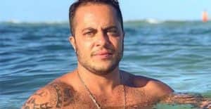 Thammy Miranda surpreende a todos com foto apenas de sunga (Foto: Reprodução) Thammy Miranda surpreende a todos com foto apenas de sunga (Foto: Reprodução)