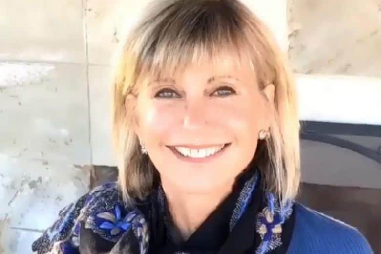 A cantora Olivia Newton-John relatou luta contra o câncer (Reprodução) A cantora Olivia Newton-John relatou luta contra o câncer (Reprodução)