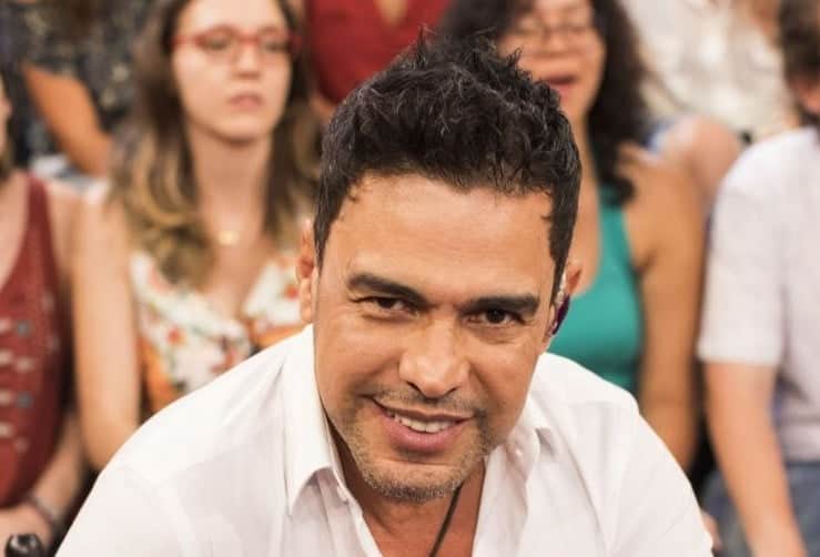 Zezé Di Camargo apareceu paparicando o neto em vídeo no Instagram (Foto: Divulgação) Zezé Di Camargo apareceu paparicando o neto em vídeo no Instagram (Foto: Divulgação)