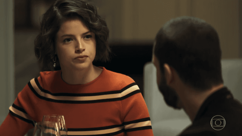 Josiane (Agatha Moreira) e Téo (Rainer Cadete) em A Dona do Pedaço (Foto: Reprodução/Globo) Josiane (Agatha Moreira) e Téo (Rainer Cadete) em A Dona do Pedaço (Foto: Reprodução/Globo)