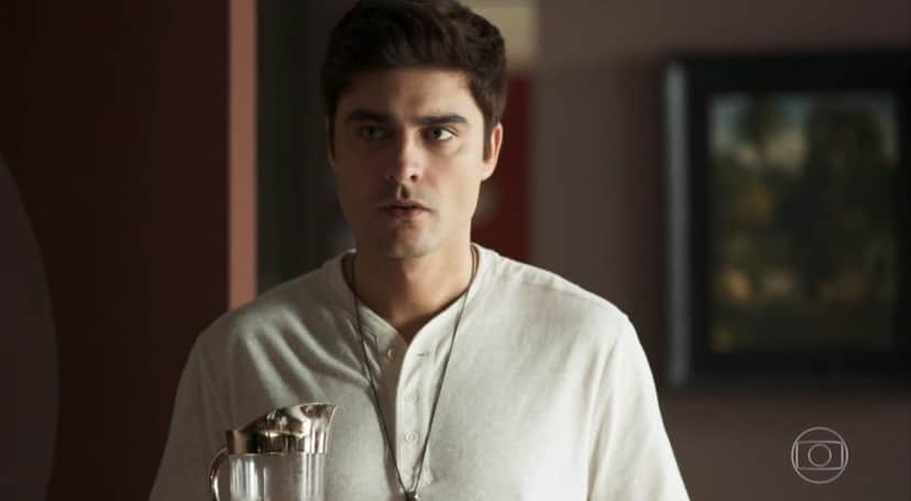 Leandro (Guilherme Leicam) em cena na novela A Dona do Pedaço, trama das sete da Globo. (Foto: Reprodução) Leandro (Guilherme Leicam) em cena na novela A Dona do Pedaço, trama das sete da Globo. (Foto: Reprodução)