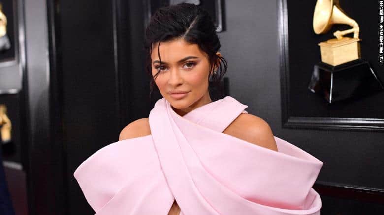 Kylie Jenner concede entrevista e faz revelações sobre sua vida sexual (Foto: Reprodução) Kylie Jenner concede entrevista e faz revelações sobre sua vida sexual (Foto: Reprodução)