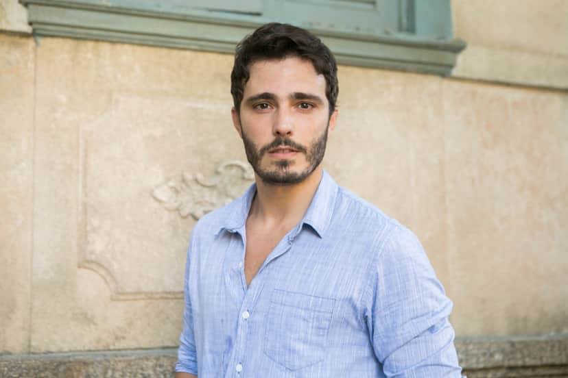 O ator Thiago Rodrigues foi contratado pela Record e fará a novela Amor Sem Igual (Foto: Reprodução) O ator Thiago Rodrigues foi contratado pela Record e fará a novela Amor Sem Igual (Foto: Reprodução)