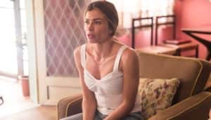 Paloma (Grazi Massafera) descobrirá segredo de Nana (Fabiula Nascimento) em Bom Sucesso (Foto: Globo/João Miguel Júnior) Paloma (Grazi Massafera) descobrirá segredo de Nana (Fabiula Nascimento) em Bom Sucesso (Foto: Globo/João Miguel Júnior)