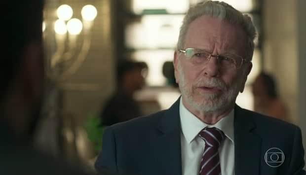 Eric Feitosa (Jonas Bloch) anunciará vingança em Bom Sucesso (Foto: Reprodução/Globo) Eric Feitosa (Jonas Bloch) anunciará vingança em Bom Sucesso (Foto: Reprodução/Globo)