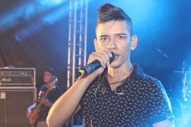 O famoso cantor sertanejo, Caio Rocha Meneses, da dupla sertaneja Caio Victor e Tinan (Foto: Reprodução) O famoso cantor sertanejo, Caio Rocha Meneses, da dupla sertaneja Caio Victor e Tinan (Foto: Reprodução)