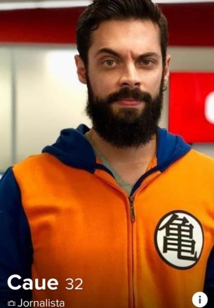 Cauê Fabiano no Tinder (Foto: Reprodução) Cauê Fabiano no Tinder (Foto: Reprodução)