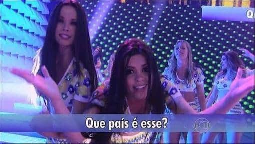 Bailarina do Faustão questionando "que país é esse" em apresentação no programa dominical da TV Globo (Foto: Reprodução) Bailarina do Faustão questionando "que país é esse" em apresentação no programa dominical da TV Globo (Foto: Reprodução)