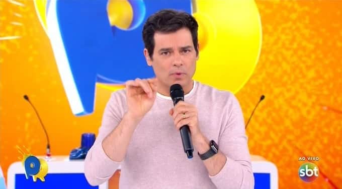 Celso Portiolli no comando do Domingo Legal, que repetiu audiência recorde (Foto: Reprodução/SBT) Celso Portiolli no comando do Domingo Legal, que repetiu audiência recorde (Foto: Reprodução/SBT)