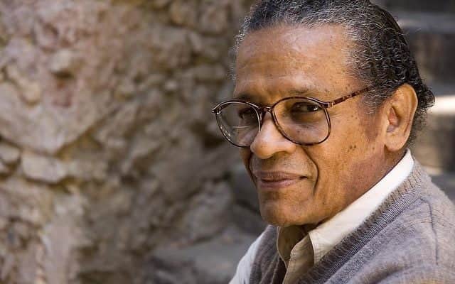 Elton Medeiros morreu aos 89 anos de idade no Rio de Janeiro (Foto: Divulgação) Elton Medeiros morreu aos 89 anos de idade no Rio de Janeiro (Foto: Divulgação)