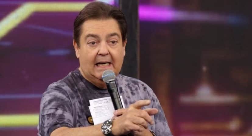 Faustão voltou a perder a cabeça por conta de erro no Domingão Faustão voltou a perder a cabeça por conta de erro no Domingão