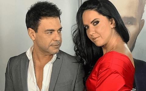 Mulher de Zezé Di Camargo, Graciele Lacerda expõe demais na internet e recebe críticas (Foto: reprodução) Mulher de Zezé Di Camargo, Graciele Lacerda expõe demais na internet e recebe críticas (Foto: reprodução)