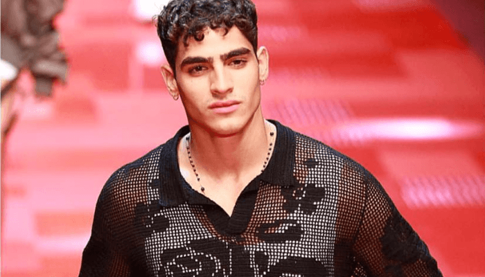 Jhona Burjack, modelo que é aposta da Globo como novo galã em Éramos Seis (Foto: Reprodução/Instagram) Jhona Burjack, modelo que é aposta da Globo como novo galã em Éramos Seis (Foto: Reprodução/Instagram)