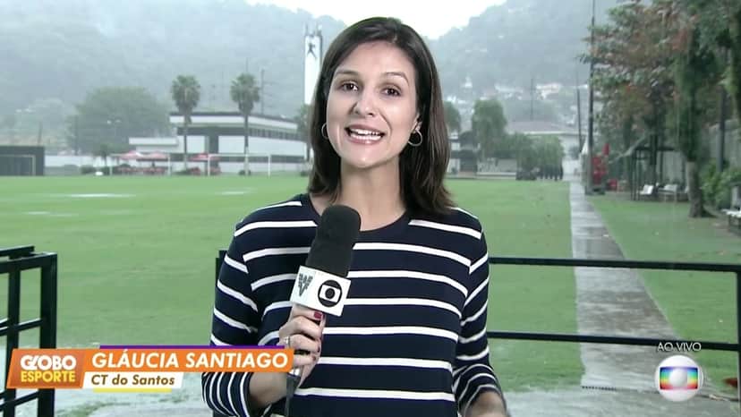 A repórter Glaucia Santiago se pronunciou ao zoar jogador (Foto: Reprodução) A repórter Glaucia Santiago se pronunciou ao zoar jogador (Foto: Reprodução)