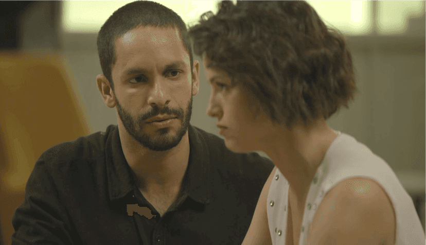 Josiane (Agatha Moreira) vai usar Téo (Rainer Cadete) para dar novo golpe em A Dona do Pedaço (Foto: Reprodução/Globo) Josiane (Agatha Moreira) vai usar Téo (Rainer Cadete) para dar novo golpe em A Dona do Pedaço (Foto: Reprodução/Globo)