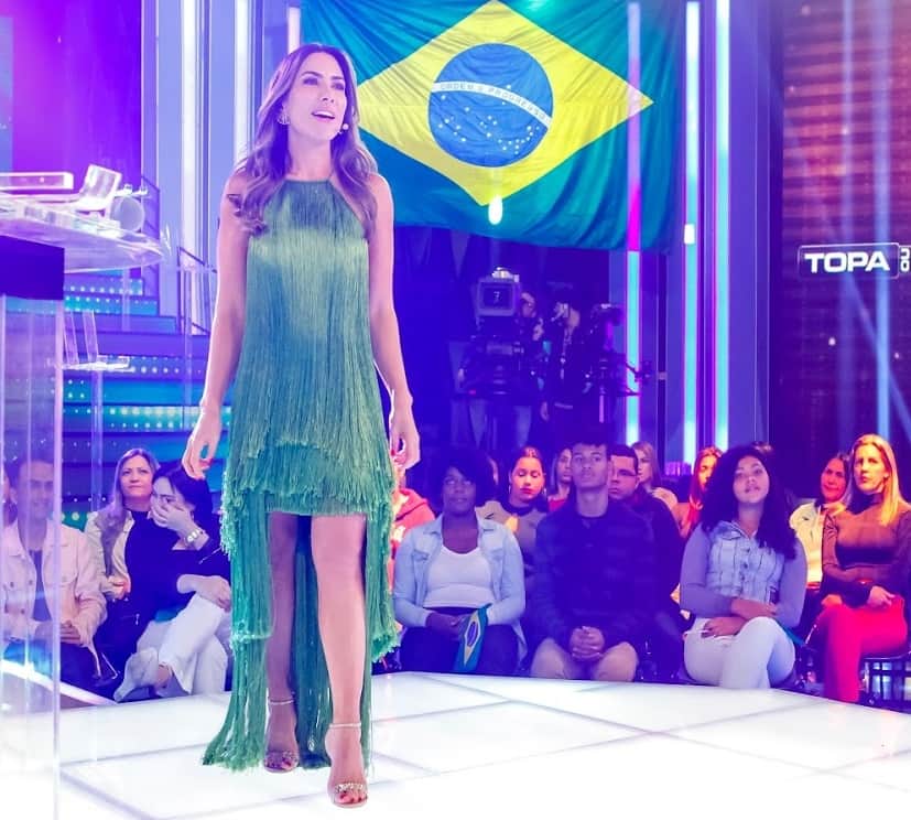 Patricia Abravanel de verde em comemoração ao 7 de Setembro (Foto: Divulgação) Patricia Abravanel de verde em comemoração ao 7 de Setembro (Foto: Divulgação)