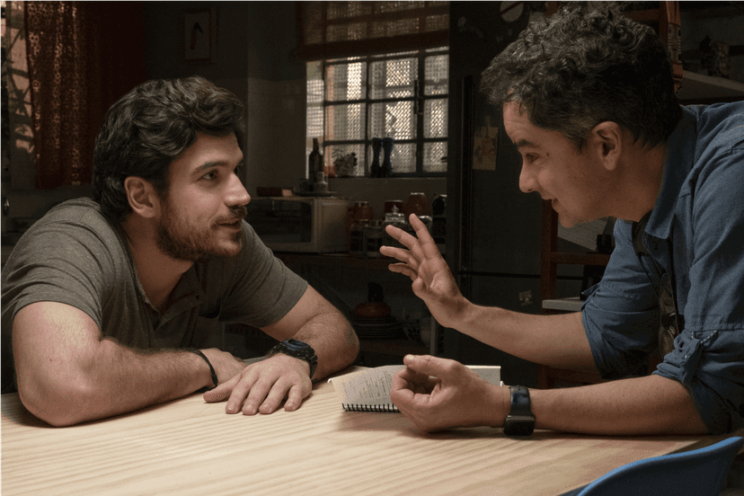 Marco Pigossi e Carlos Saldanha nos bastidores de 'Cidade invisível', da Netflix (Foto: Alisson Louback/Netflix ) Marco Pigossi e Carlos Saldanha nos bastidores de 'Cidade invisível', da Netflix (Foto: Alisson Louback/Netflix )