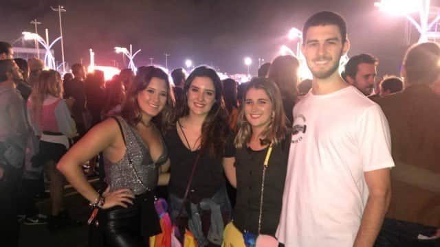 Os filhos de Bonner e Fátima, Beatriz, Laura, Vinícius com a namorada, Thalita Martins (Foto: Michael Sá) Os filhos de Bonner e Fátima, Beatriz, Laura, Vinícius com a namorada, Thalita Martins (Foto: Michael Sá)