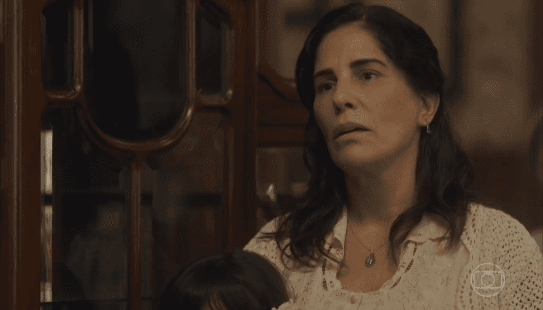 Gloria Pires (Lola) em cena de Éramos Seis, que cresceu em audiência (Foto: Reprodução/Globo) Gloria Pires (Lola) em cena de Éramos Seis, que cresceu em audiência (Foto: Reprodução/Globo)