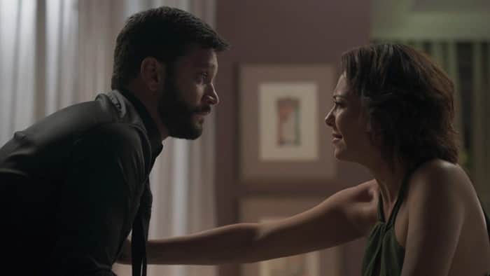 Diogo (Armando Babaioff) terá traição descoberta e Nana (Fabiula Nascimento) o expulsará de casa em Bom Sucesso (Foto: Reprodução/Globo) Diogo (Armando Babaioff) terá traição descoberta e Nana (Fabiula Nascimento) o expulsará de casa em Bom Sucesso (Foto: Reprodução/Globo)