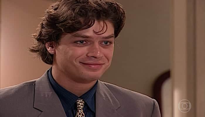 Fábio Assunção (Marcelo) em cena da novela Por Amor, que teve mais audiência que Malhação (Foto: Reprodução/Globo)