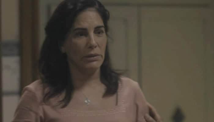 Lola (Gloria Pires) em Éramos Seis (Foto: Reprodução/Globo) Lola (Gloria Pires) em Éramos Seis (Foto: Reprodução/Globo)