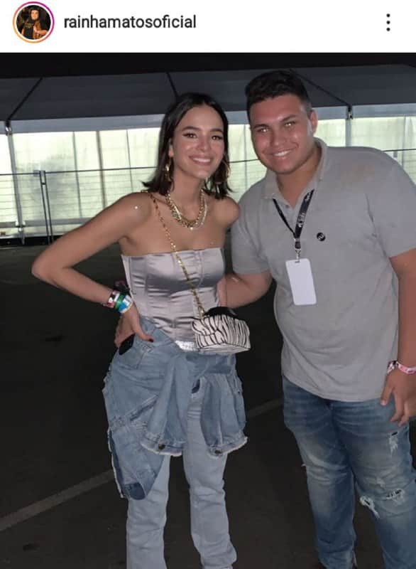 Atriz da Globo não quis ser tocada pelo fã (Foto: Reprodução/ Instagram) Atriz da Globo não quis ser tocada pelo fã (Foto: Reprodução/ Instagram)