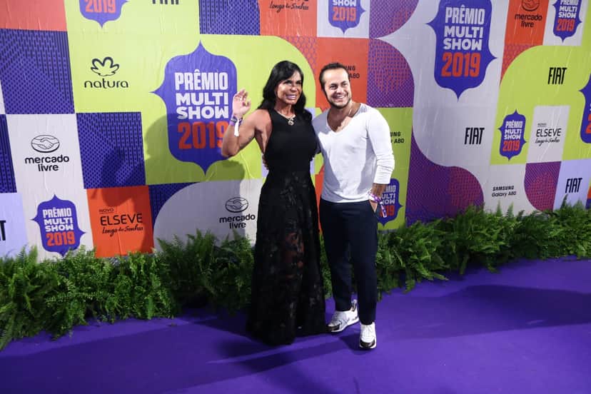 A atriz de A Dona do Pedaço da Globo e mãe de Thammy Miranda, Gretchen causa tumulto durante o Prêmio Multishow ao revelar nascimento do primeiro neto A atriz de A Dona do Pedaço da Globo e mãe de Thammy Miranda, Gretchen causa tumulto durante o Prêmio Multishow ao revelar nascimento do primeiro neto
