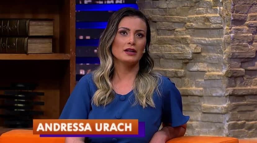 Andressa Urach participou do programa Luciana By Night (Foto: Reprodução/RedeTV!)