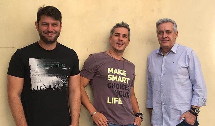 Ex-jornalistas da Globo, Ivan Moré, Leo Bianchi e Mauro Naves se encontram em uma churrascaria (Imagem: Instagram)