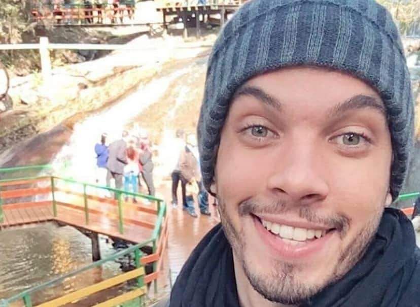 O jogador de futebol Lucas Oliveira morreu após sofrer uma acidente de moto em São Paulo (Foto: Reprodução) O jogador de futebol Lucas Oliveira morreu após sofrer uma acidente de moto em São Paulo (Foto: Reprodução)