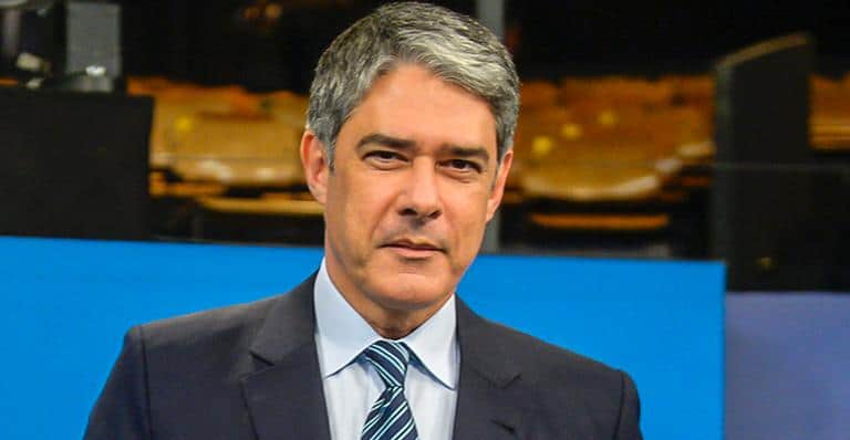 Apresentador do Jornal Nacional da Globo, William Bonner se afasta das telinhas (Foto: Reprodução) Apresentador do Jornal Nacional da Globo, William Bonner se afasta das telinhas (Foto: Reprodução)