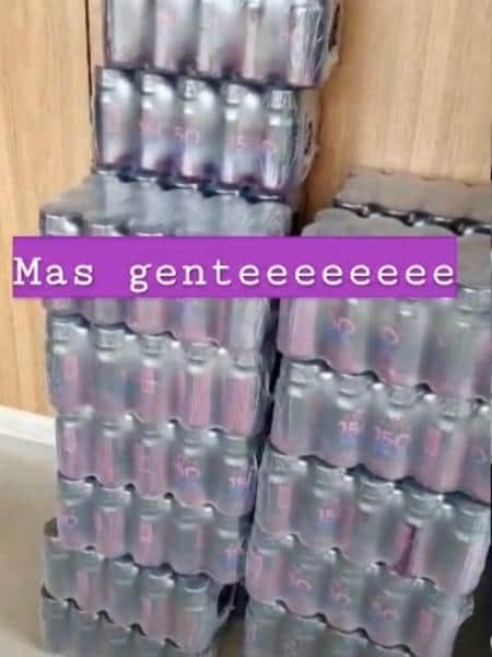 Anitta Anitta