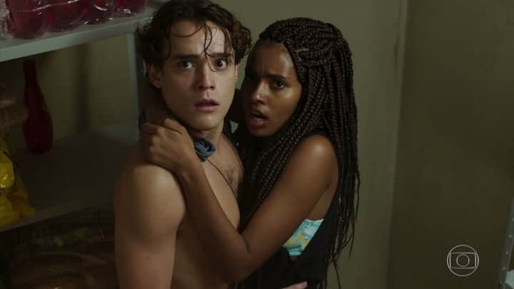 Thiago (Danilo Maia) e Jaqueline (Gabz) em cena de Malhação. (Foto: Reprodução) Thiago (Danilo Maia) e Jaqueline (Gabz) em cena de Malhação. (Foto: Reprodução)