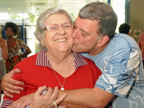 Jorge Fernando deixou sua mãe, a atriz Hilda Rebello (Foto: Reprodução) Jorge Fernando deixou sua mãe, a atriz Hilda Rebello (Foto: Reprodução)