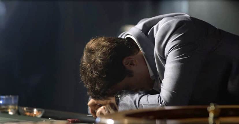 Régis perderá tudo na novela das 21h da Globo, A Dona do Pedaço (Foto: Reprodução) Régis perderá tudo na novela das 21h da Globo, A Dona do Pedaço (Foto: Reprodução)