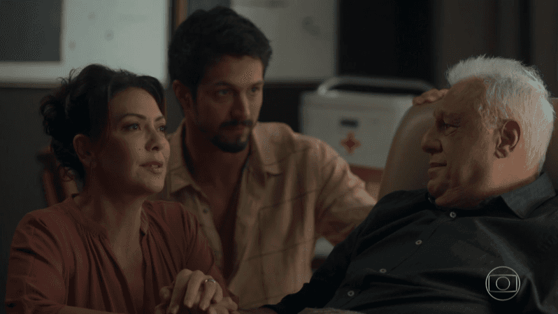 Nana (Fabiula Nascimento) e Marcos (Romulo Estrela) em Bom Sucesso (Foto: Reprodução/Globo) Nana (Fabiula Nascimento) e Marcos (Romulo Estrela) em Bom Sucesso (Foto: Reprodução/Globo)