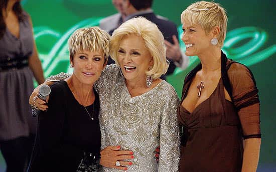 Ana Maria Braga, Hebe Camargo e Xuxa em 2010 no SBT (Imagem: Divulgação) Ana Maria Braga, Hebe Camargo e Xuxa em 2010 no SBT (Imagem: Divulgação)